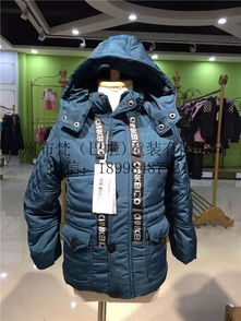 镇江时尚小鱼折扣童装短T尾货厂家直供 一手货源服装批发指南